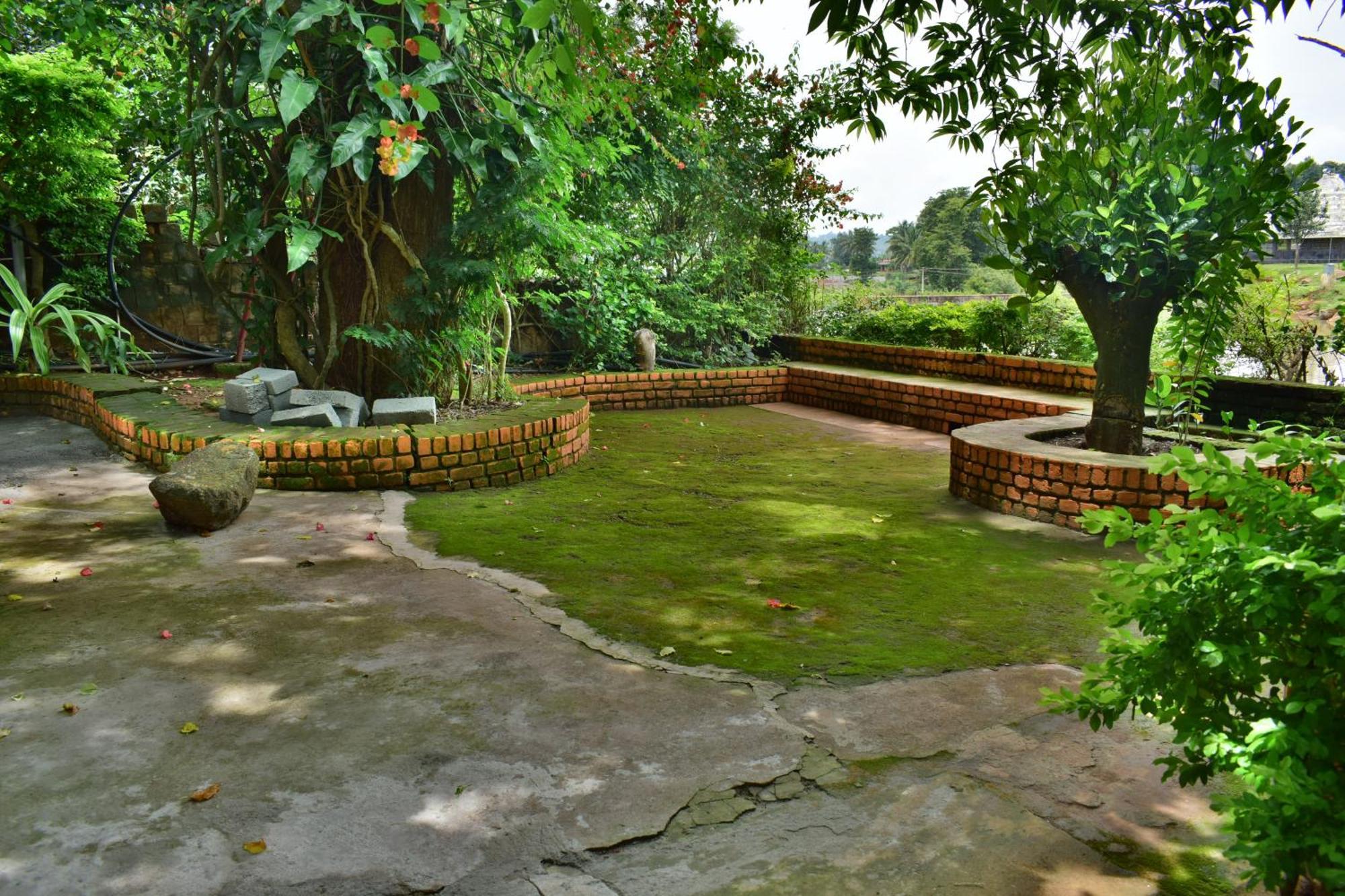 Silent Waters Resorts Yelagiri Exteriér fotografie